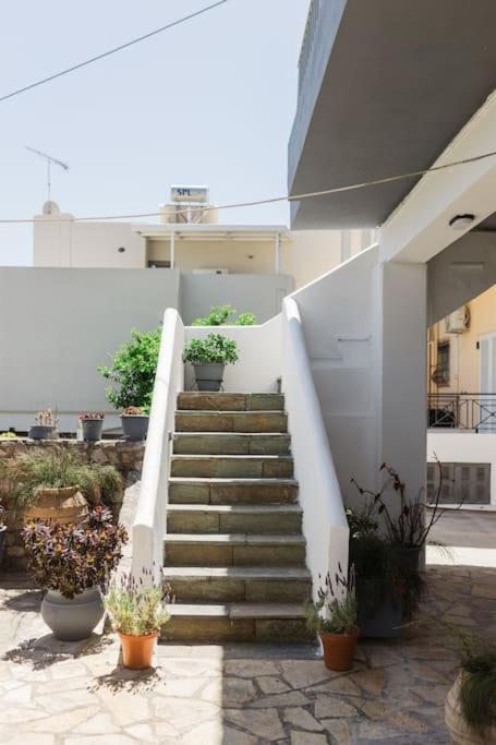 Apartamento The Waves Monodhéndrion Exterior foto